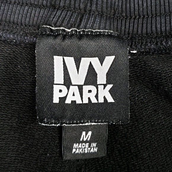 ‼SOLD‼ Women's Beyonce Queen Bee Ivy Park - Picture 8 of 8